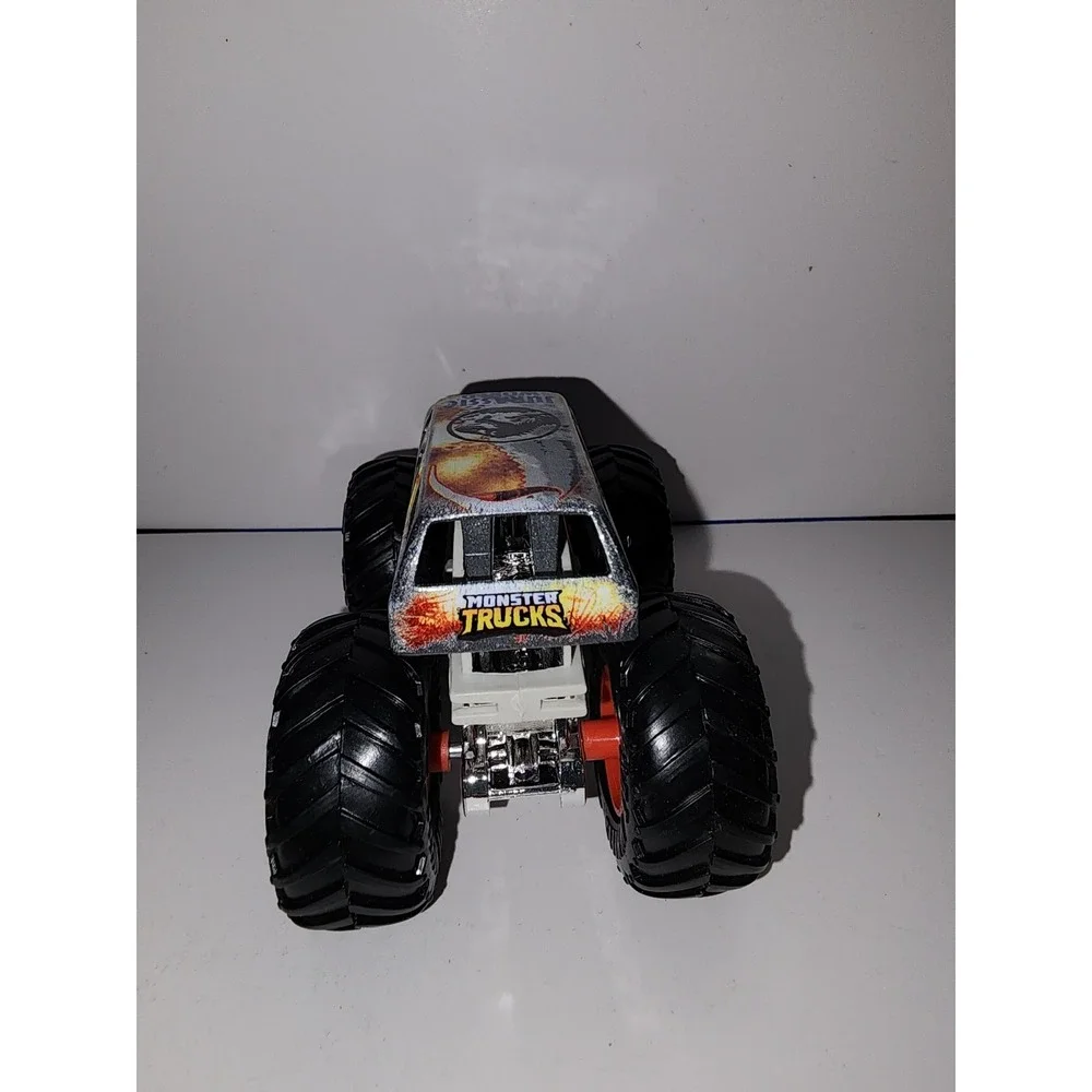 Hot Wheels Monster Jam‎ Jurassic World Gray Replacement Die Cast Truck